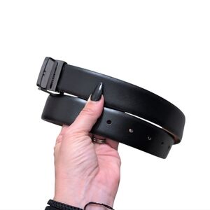 Perry Ellis Genuine Leather Black Belt Men's Medium 41" Silver Hardware